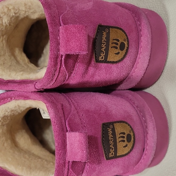 Bearpaws Suede Booties with Wool Footbed ~ Size 8 (7.5-8) - Picture 3 of 17